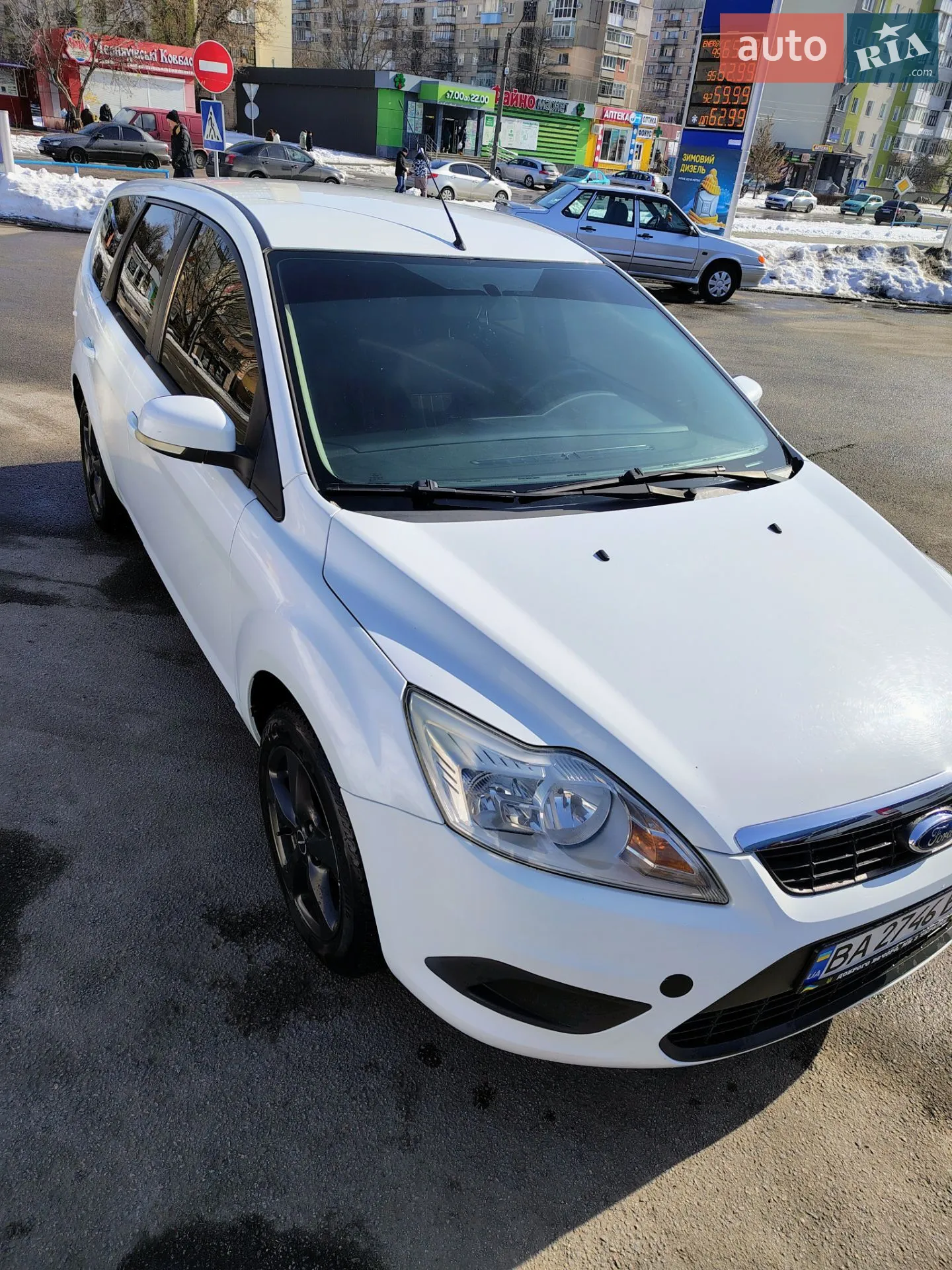 2010 Ford Focus - мініатюра 12