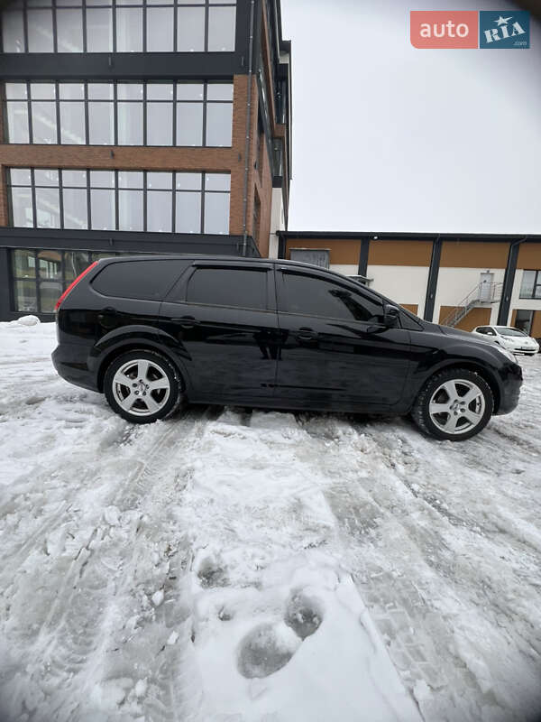 Универсал Ford Focus 2009 в Городенке