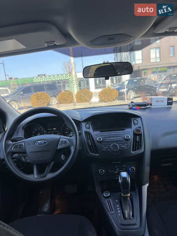 Хэтчбек Ford Focus 2015 в Львове фото 11 Хэтчбек Ford Focus 2015 в Львове