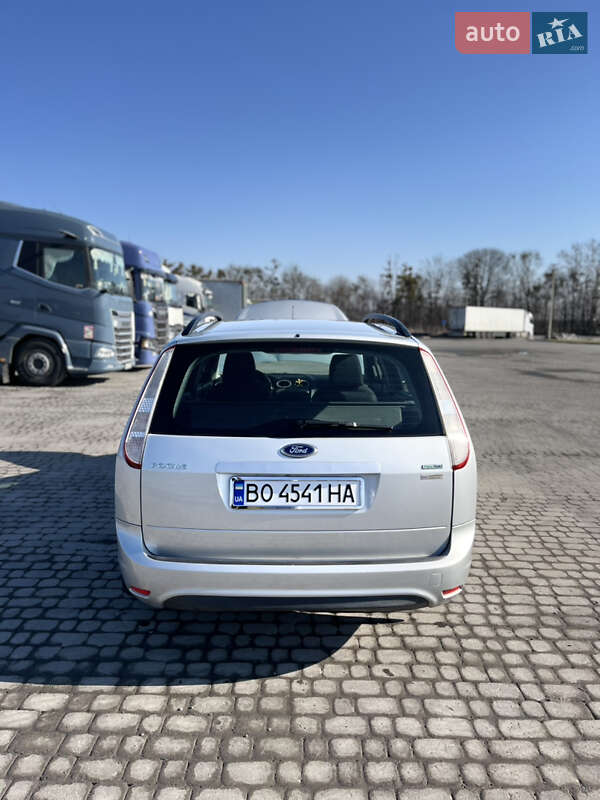Универсал Ford Focus 2008 в Радивилове