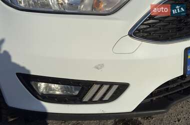 Седан Ford Focus 2016 в Переяславі