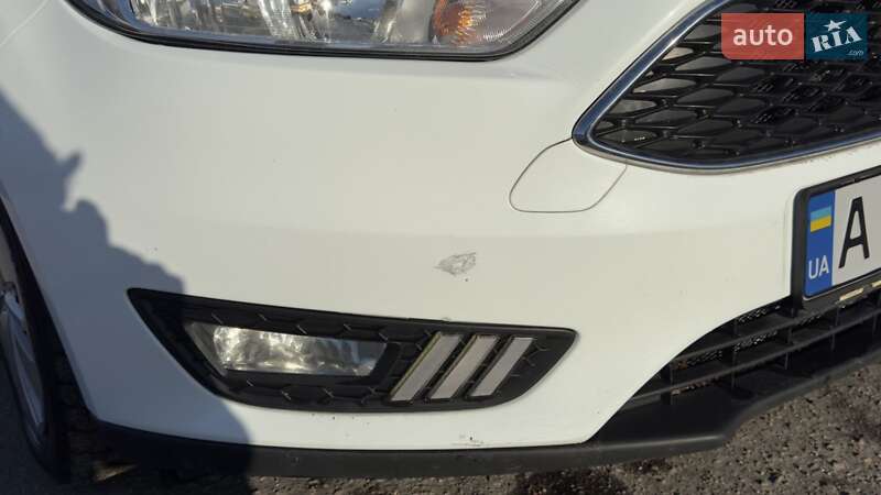 Седан Ford Focus 2016 в Переяславі
