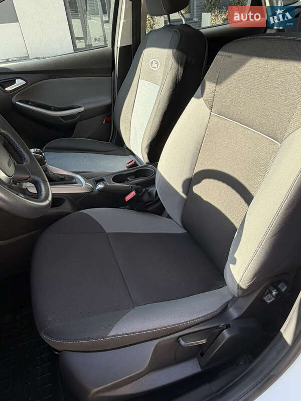 Хетчбек Ford Focus 2013 в Львові