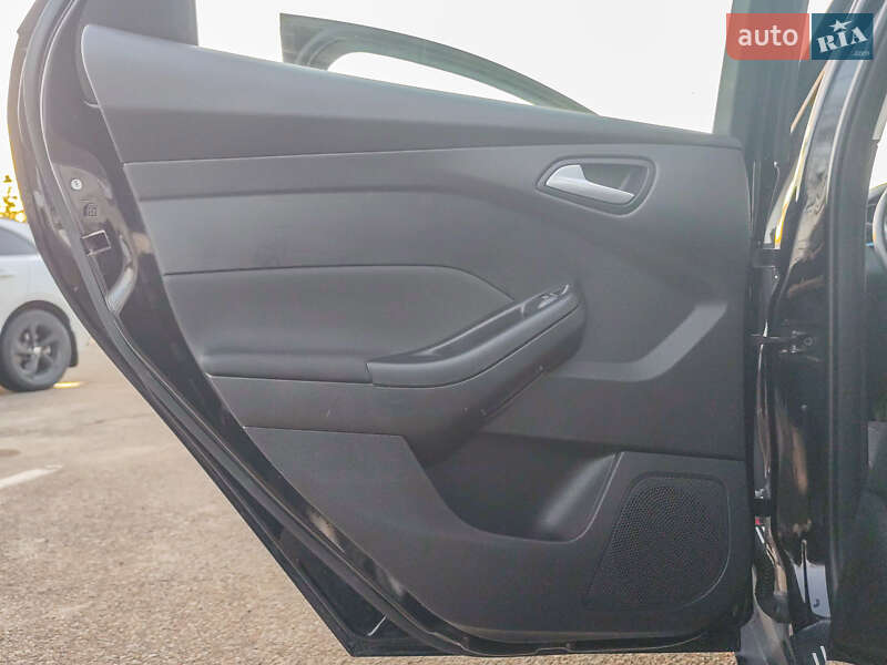 Универсал Ford Focus 2017 в Житомире