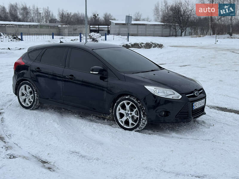Хэтчбек Ford Focus 2012 в Шептицькому