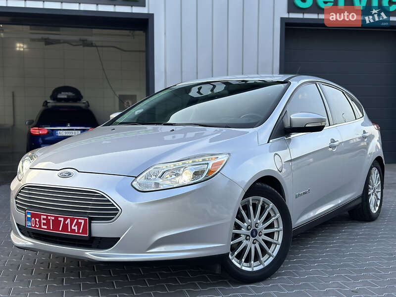 Хетчбек Ford Focus 2014 в Володимирі