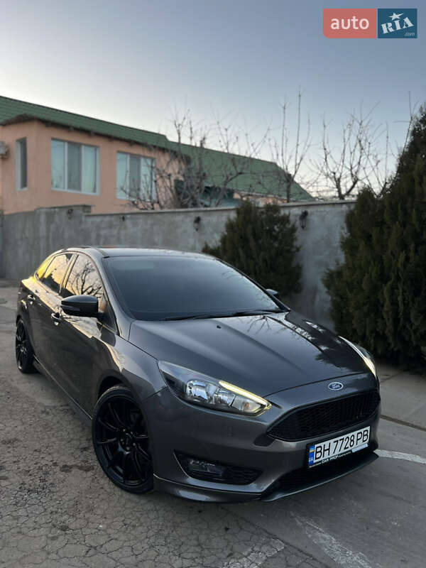 Седан Ford Focus 2015 в Одессе