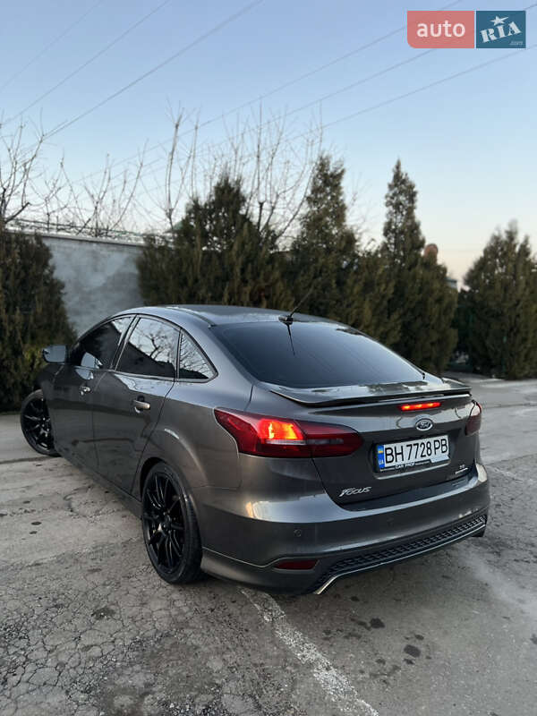 Седан Ford Focus 2015 в Одессе