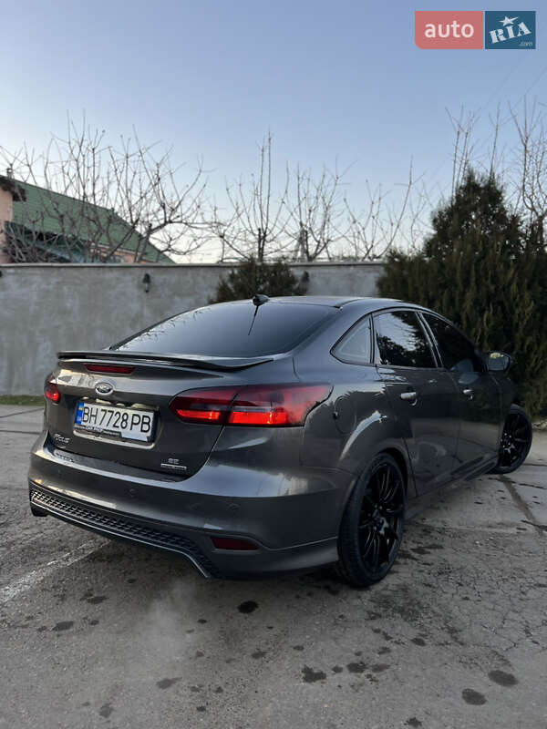 Седан Ford Focus 2015 в Одессе