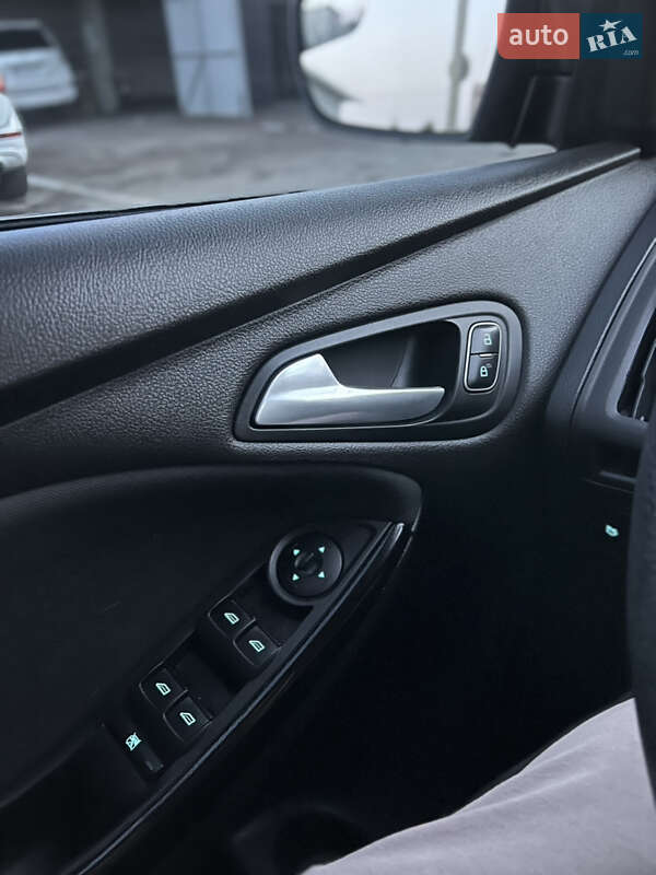 Седан Ford Focus 2015 в Одессе