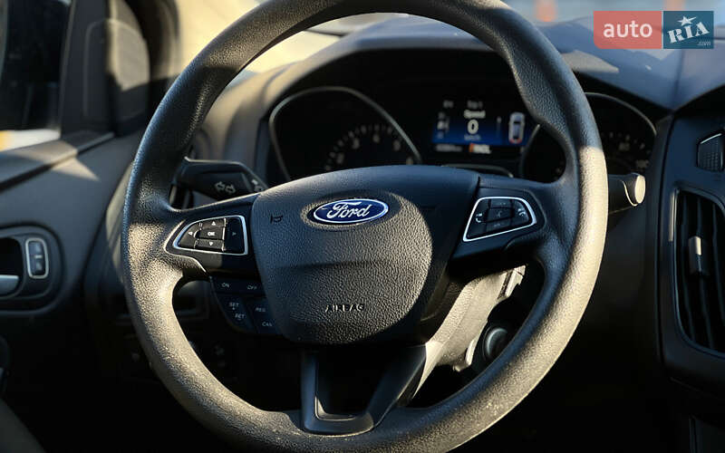 Седан Ford Focus 2018 в Львові