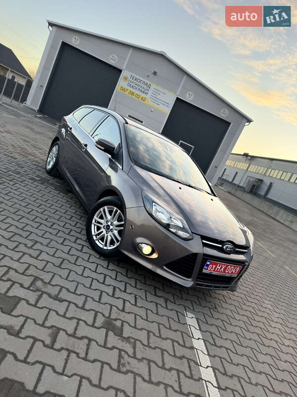 Универсал Ford Focus 2012 в Нововолынске