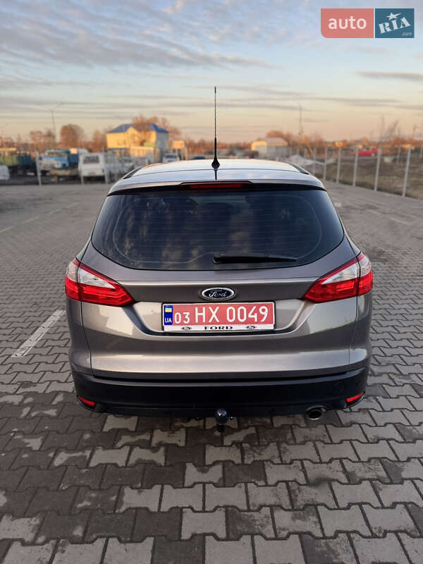 Универсал Ford Focus 2012 в Нововолынске