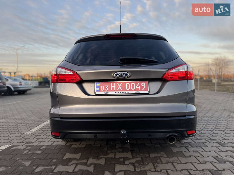 Универсал Ford Focus 2012 в Нововолынске