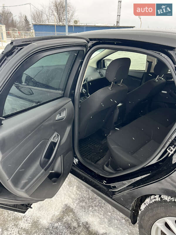 Седан Ford Focus 2018 в Дніпрі