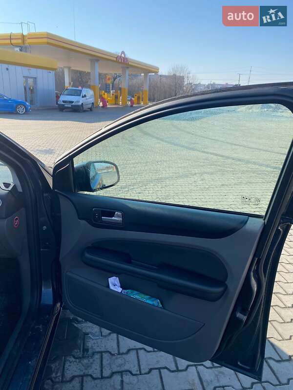 Универсал Ford Focus 2010 в Луцке