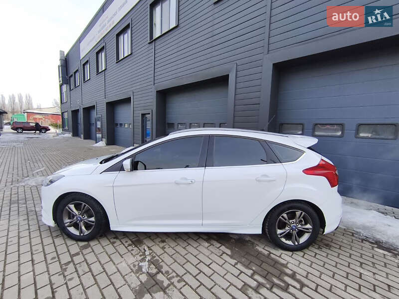 Хетчбек Ford Focus 2013 в Броварах фото 9 Хетчбек Ford Focus 2013 в Броварах