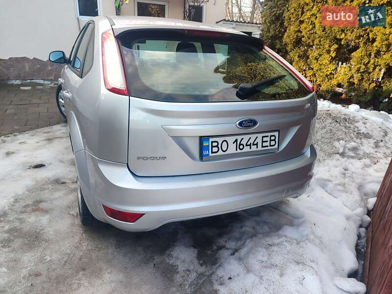 Хэтчбек Ford Focus 2012 в Тернополе