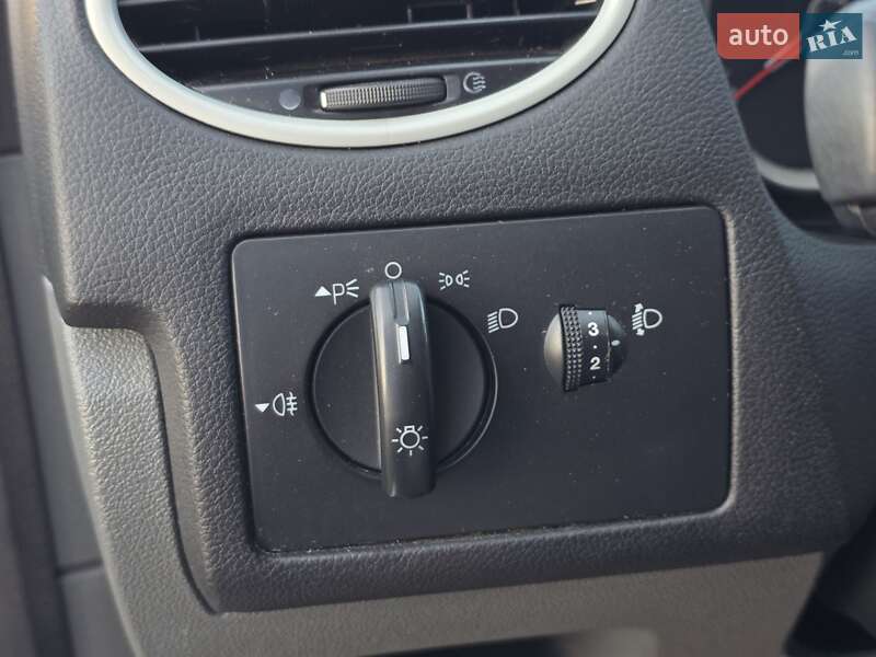 Універсал Ford Focus 2008 в Тернополі фото 31 Універсал Ford Focus 2008 в Тернополі