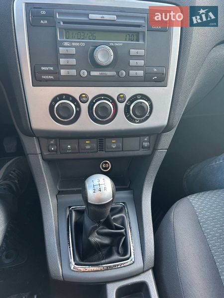 Хэтчбек Ford Focus 2007 в Львове