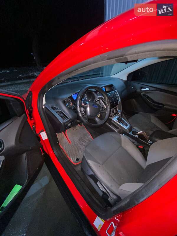 Хетчбек Ford Focus 2014 в Золотоноші