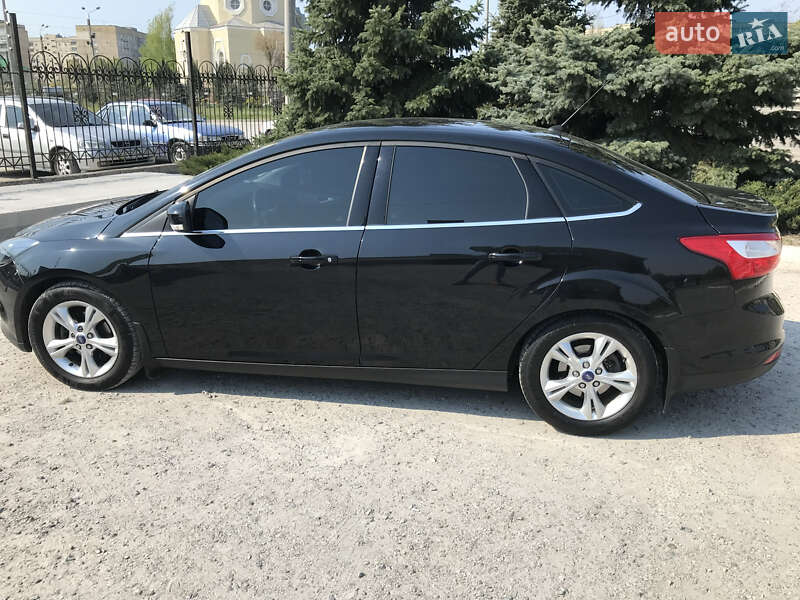 Седан Ford Focus 2011 в Кам'янському