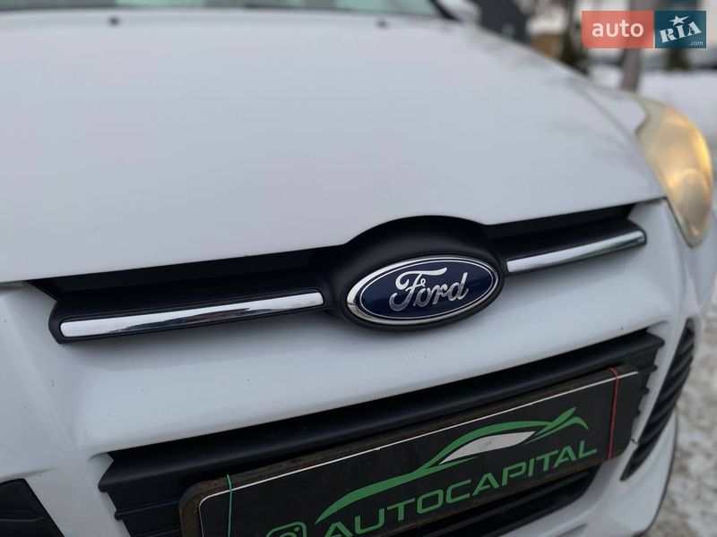 Седан Ford Focus 2014 в Киеве фото 6 Седан Ford Focus 2014 в Киеве