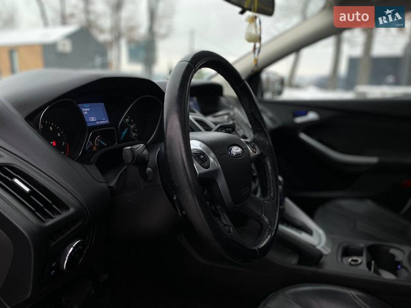 Седан Ford Focus 2014 в Киеве фото 18 Седан Ford Focus 2014 в Киеве