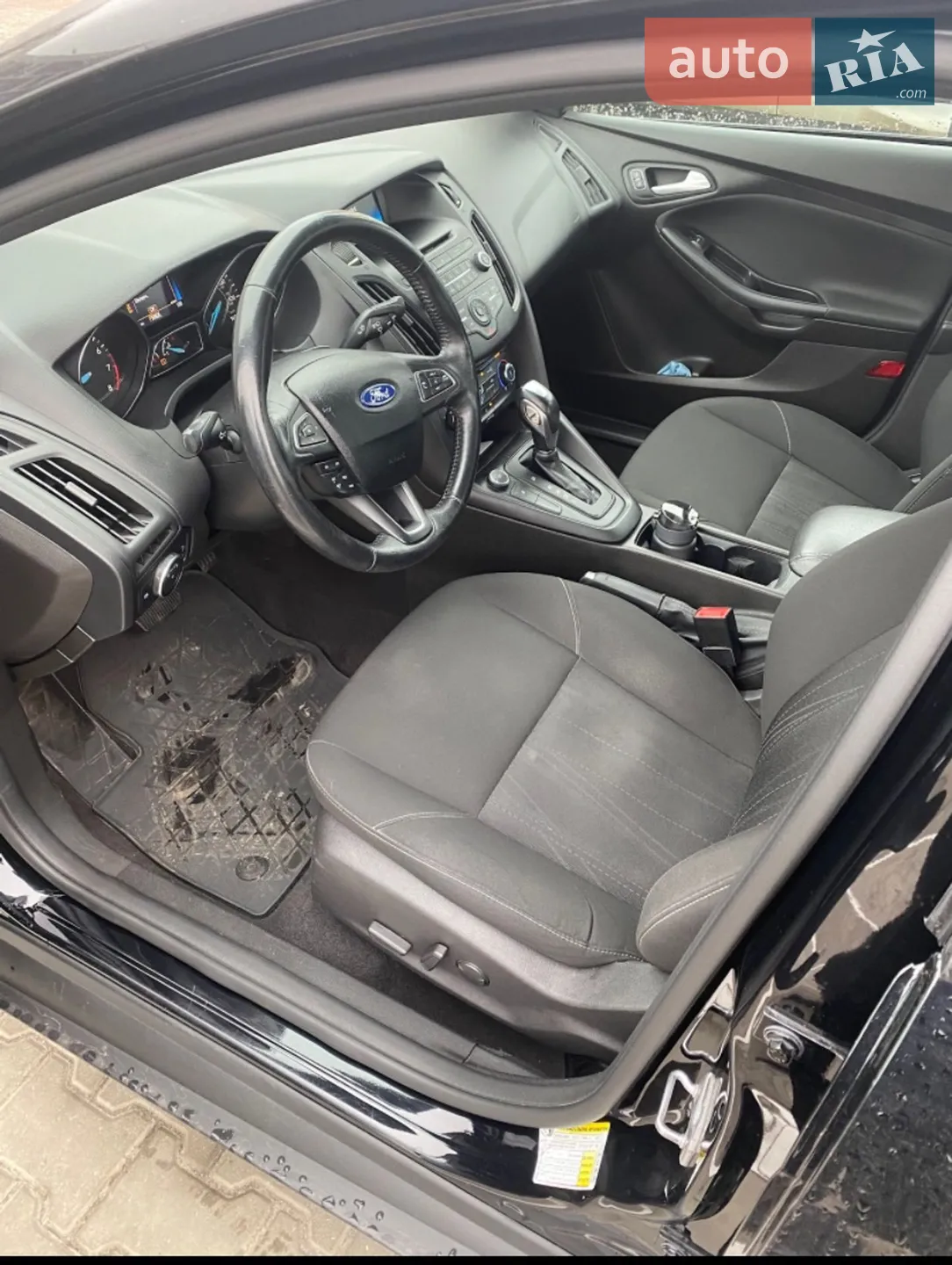2016 Ford Focus - мініатюра 9