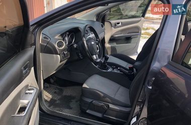 Хэтчбек Ford Focus 2011 в Люботине