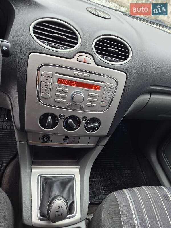 Универсал Ford Focus 2009 в Корце