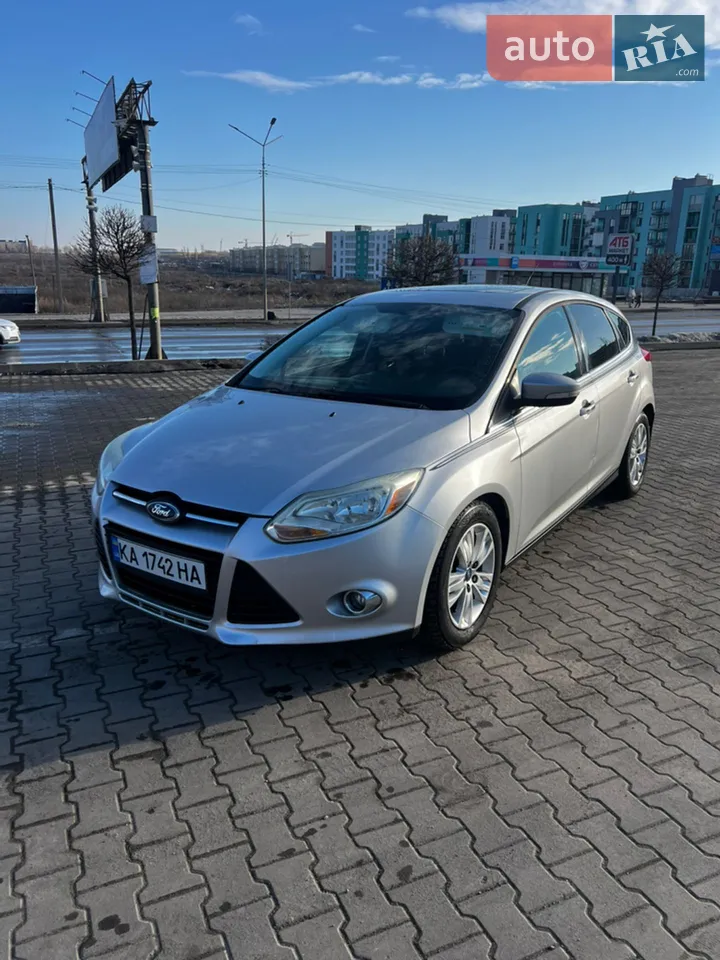 2010 Ford Focus - мініатюра 17