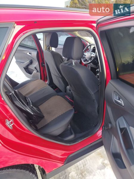 Универсал Ford Focus 2011 в Надворной
