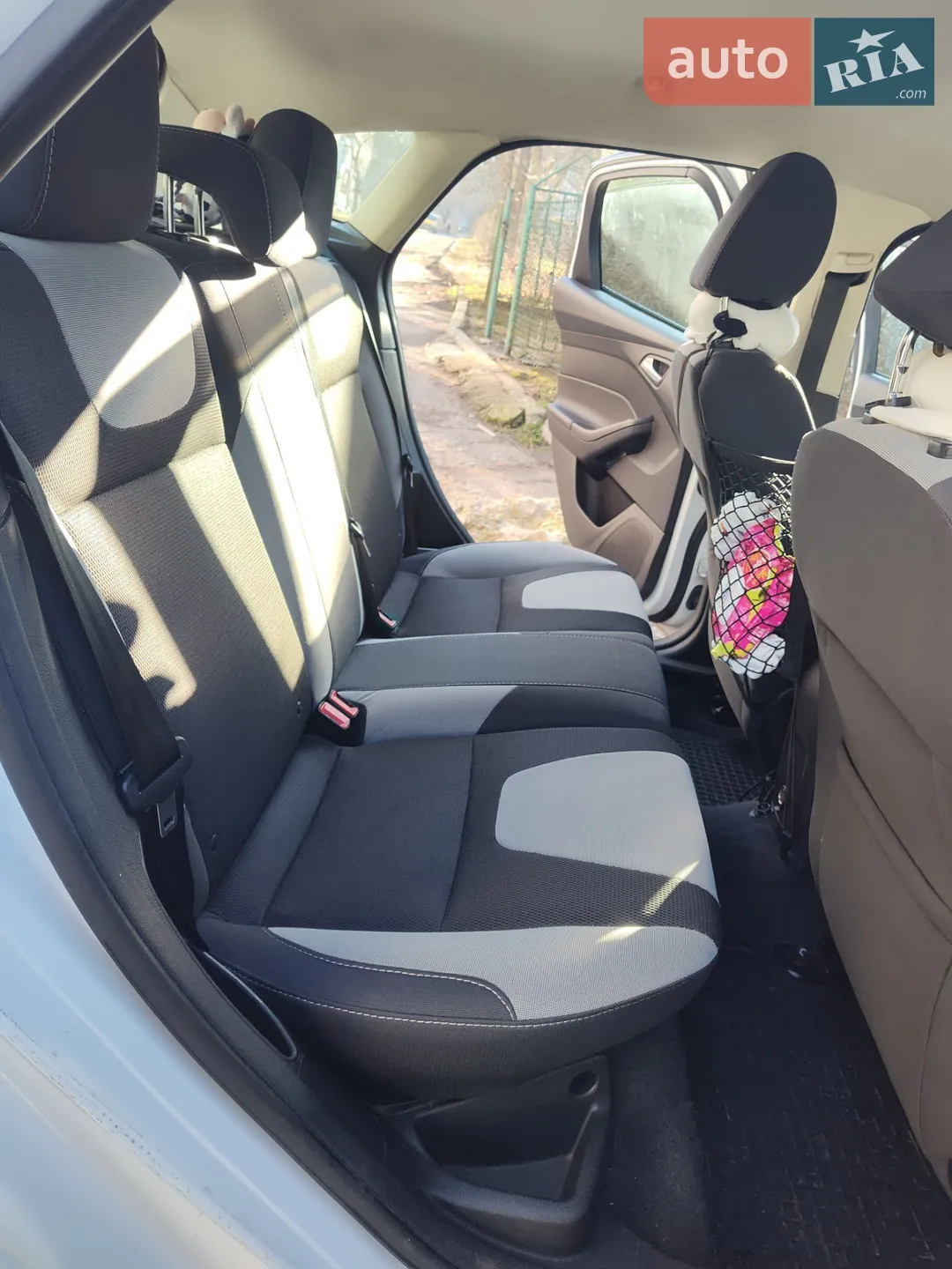 2012 Ford Focus - мініатюра 16