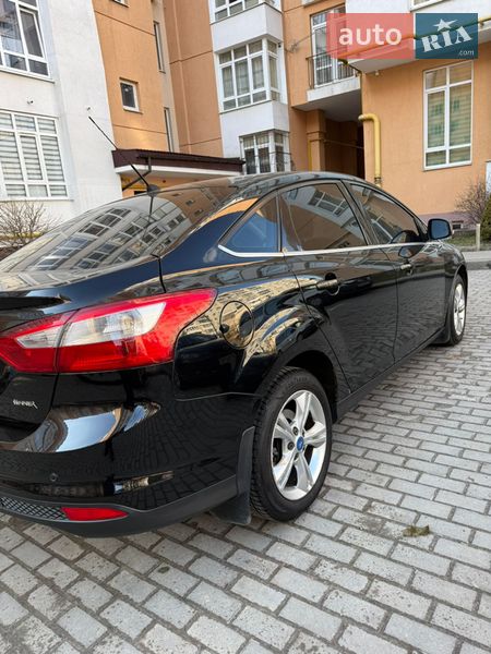 Седан Ford Focus 2011 в Львове