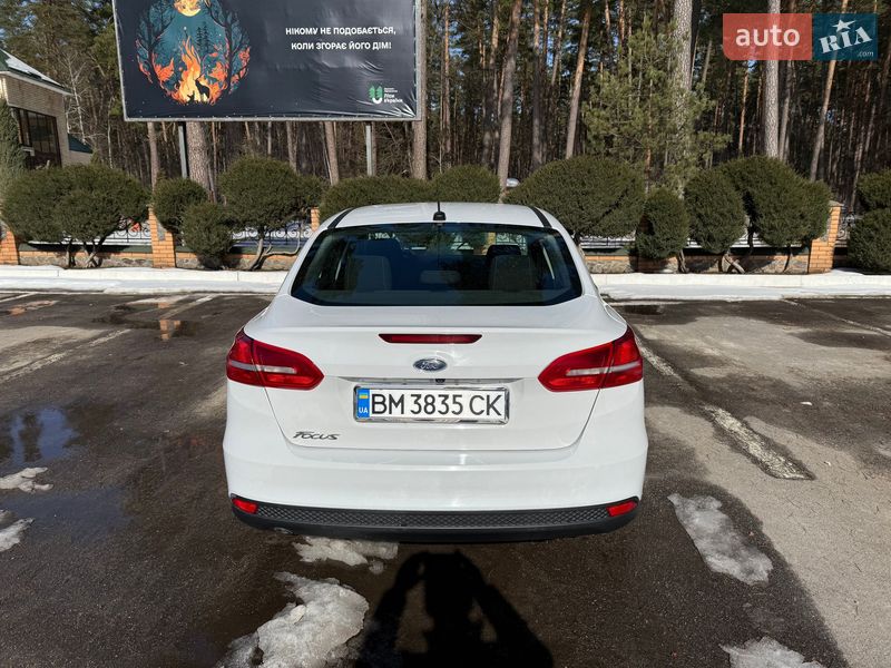 Седан Ford Focus 2018 в Лебедине