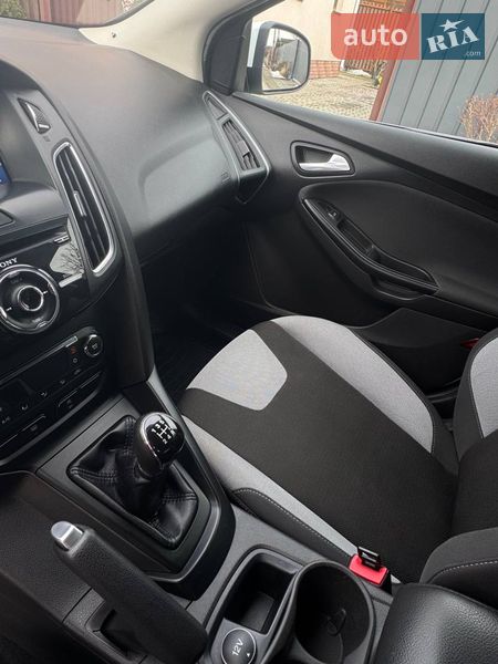 Хетчбек Ford Focus 2013 в Вишгороді
