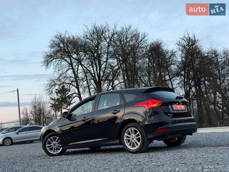 Хетчбек Ford Focus 2017 в Дрогобичі