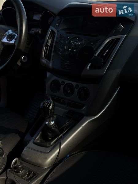 Універсал Ford Focus 2011 в Івано-Франківську