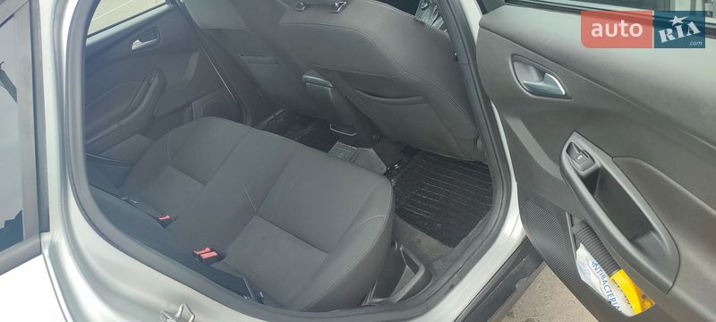 Седан Ford Focus 2016 в Киеве