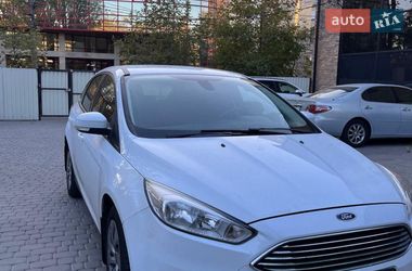 Хэтчбек Ford Focus 2016 в Запорожье