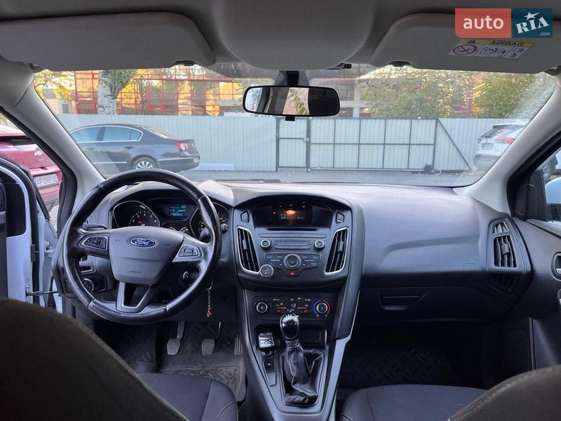 Хэтчбек Ford Focus 2016 в Запорожье