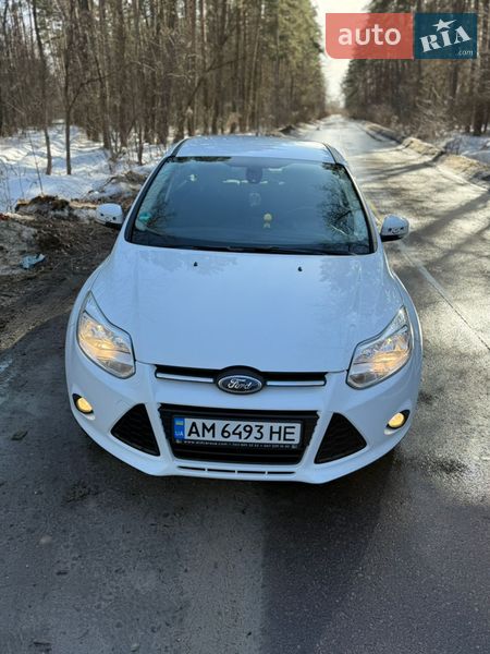 Хэтчбек Ford Focus 2014 в Житомире