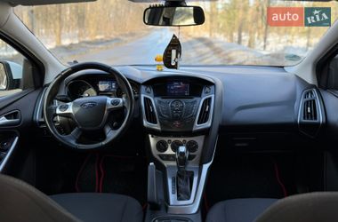 Хетчбек Ford Focus 2014 в Житомирі
