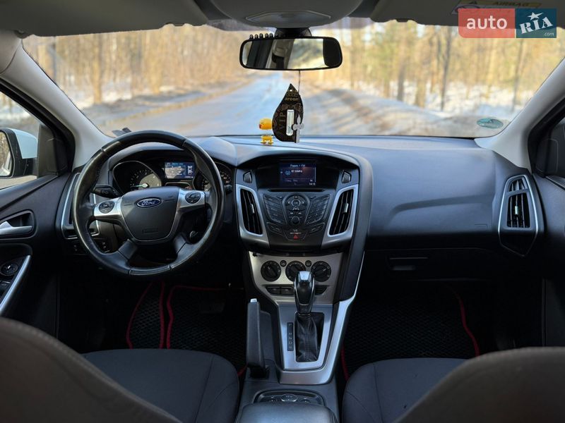 Хэтчбек Ford Focus 2014 в Житомире