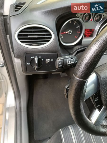 Универсал Ford Focus 2010 в Киеве
