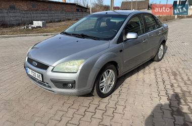 Седан Ford Focus 2005 в Великих Мостах