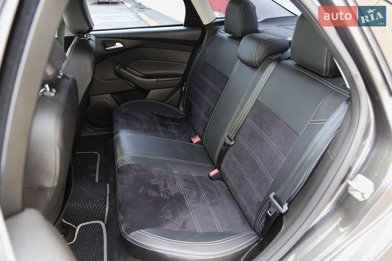 Седан Ford Focus 2016 в Киеве