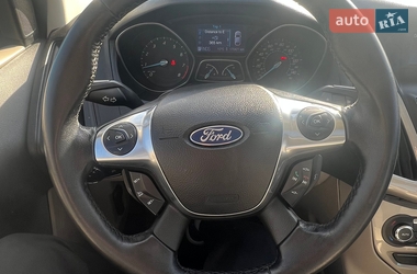 Седан Ford Focus 2011 в Львове