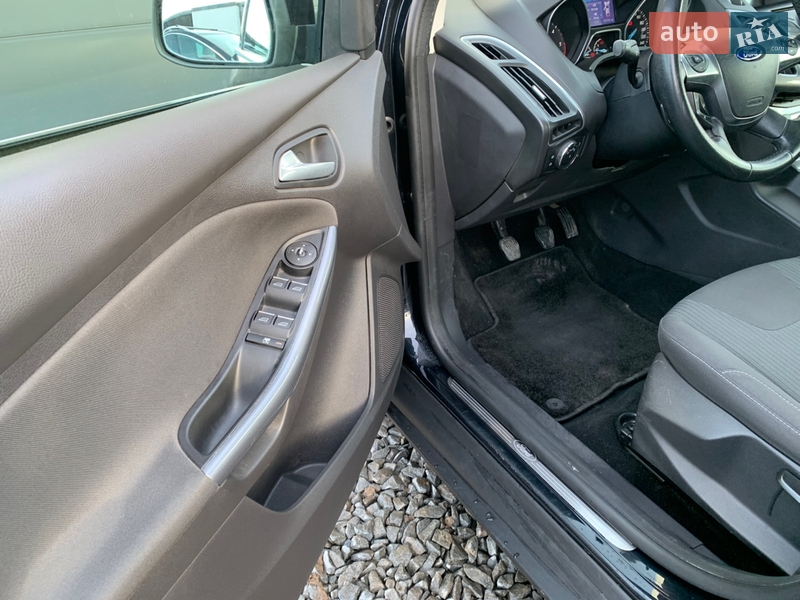 Универсал Ford Focus 2012 в Ровно